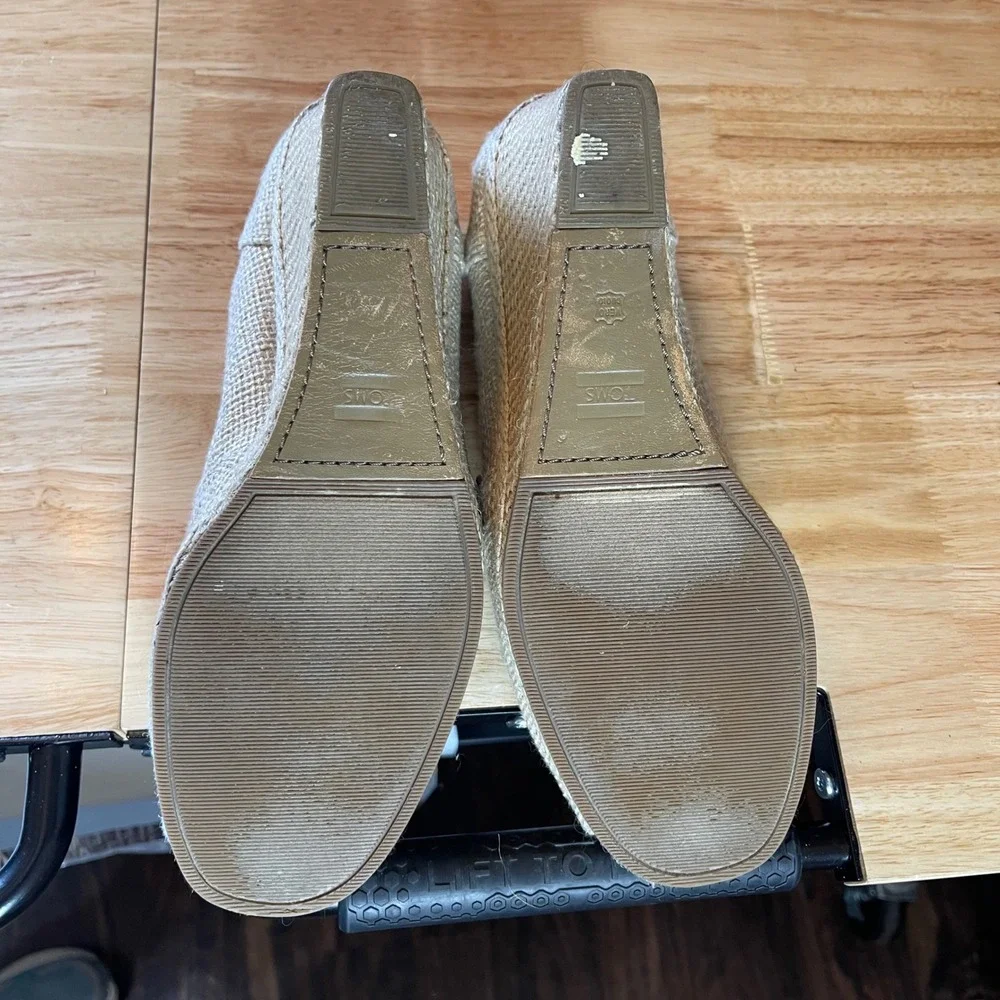 TOMS Womens Natural Burlap Peep Toe Espadrille Wedge Sandals Beige Size 11